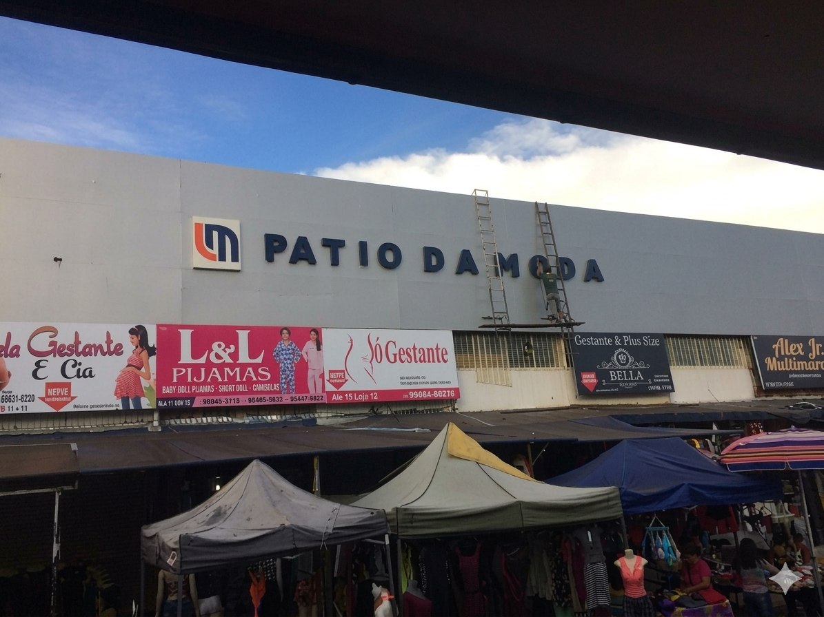 Fachada comercial 1