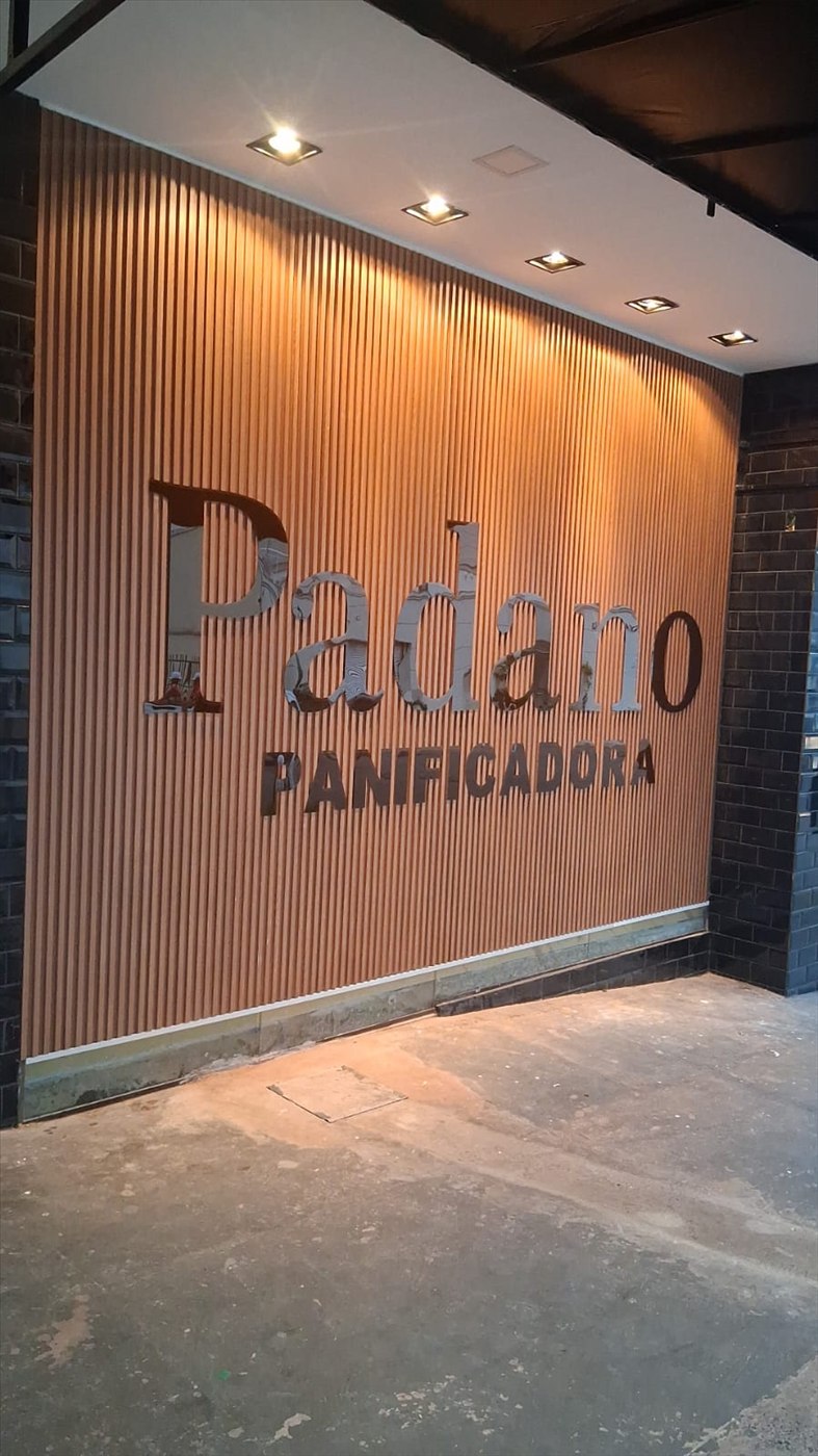 Letras caixa Padano Panificadora